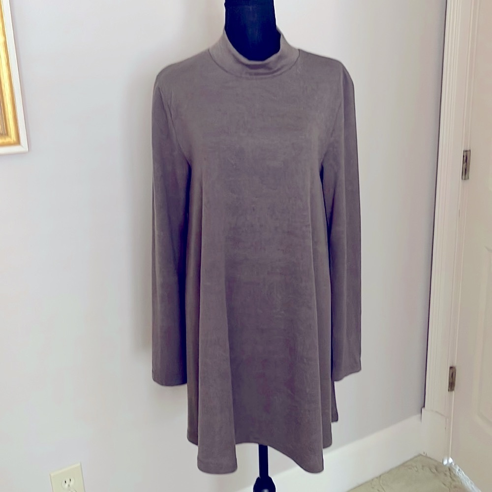 Addie long sleeved dress